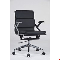 Kursi Direktur Fantoni Valera