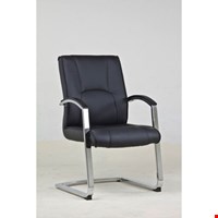 Kursi tamu kantor Fantoni Valdivia