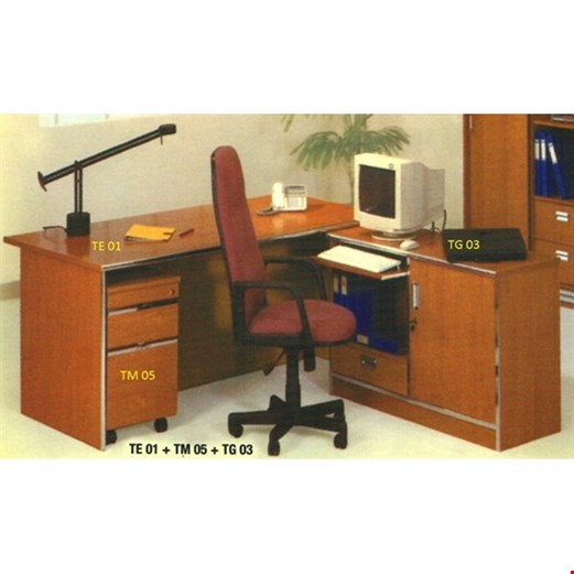 Jual Meja Kantor utama Aditech TE 01 - Tanpa laci (180cm)