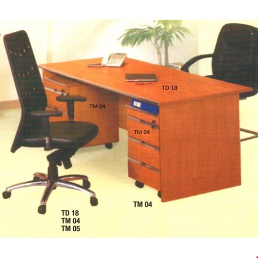 Jual Meja Kantor utama tanpa laci Aditech TD 18